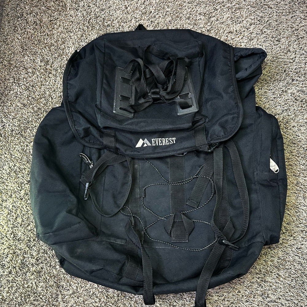Everest Hiking BackPack Multi Compartment Snap Buckle X-Large Black Outdoor
